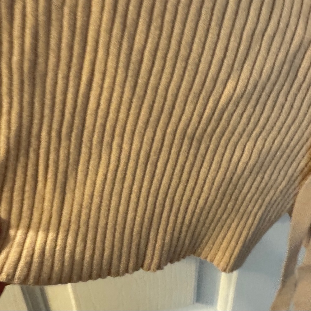 OW Ribbed Knit Shorts - Picture 7 of 7